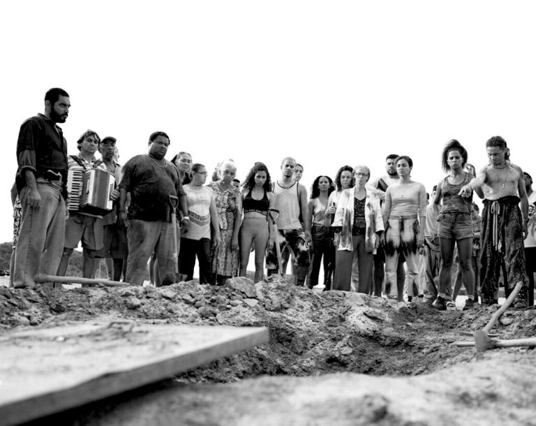 Quem nasce em Bacurau é gente