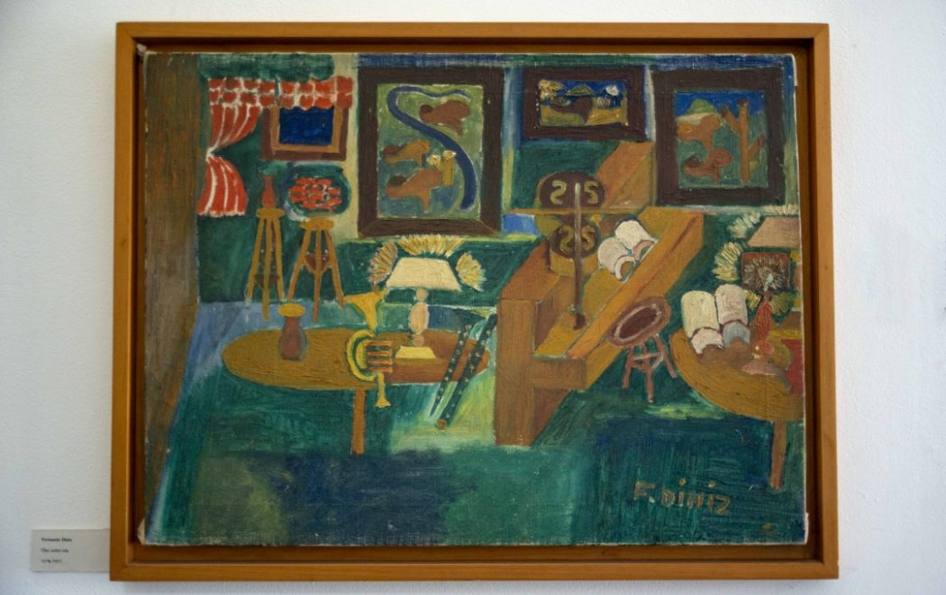 Imagens do inconsciente. Um dos muitos quadros de Fernando onde instrumentos musicais estão presentes.