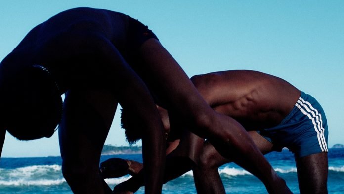 marina-zabenzi-capa-trevous-zine